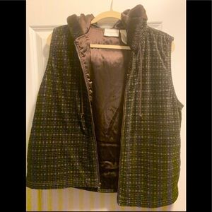 Liz Claiborne size M vest